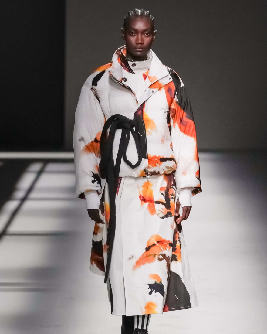 2b17afde33290a2e5fe42ec58bd40251_3613